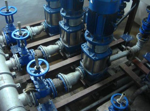 增壓泵并聯運行圖片